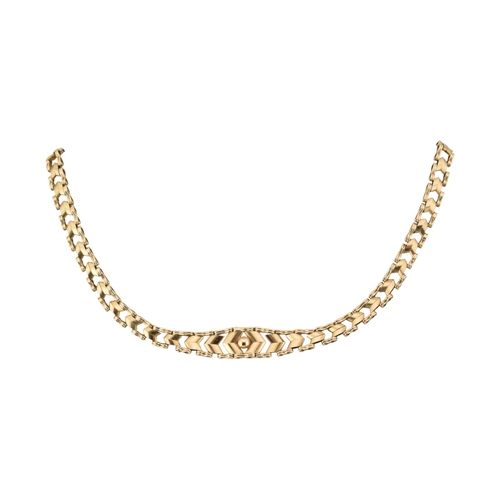 95 - A hallmarked 9ct gold fancy link collar necklace. Hallmarked London. Makers mark NK.Weight 17.2g. Me... 