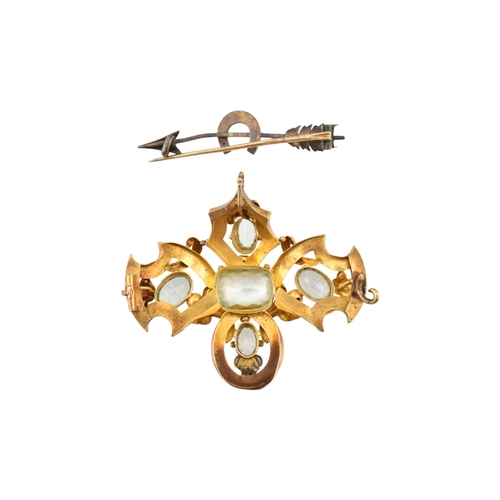 186 - 19th century aquamarine brooch pin AF together with a pearl set arrow and horseshoe brooch pin. Unma... 