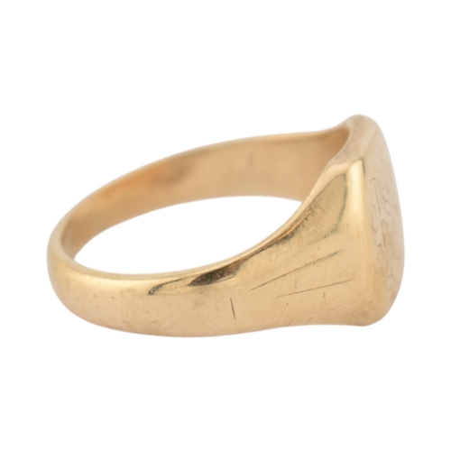 196 - A hallmarked 9ct gold gentleman's signet ring. Hallmarked Birmingham, Sponsors mark VB. Weight 7.2g.... 