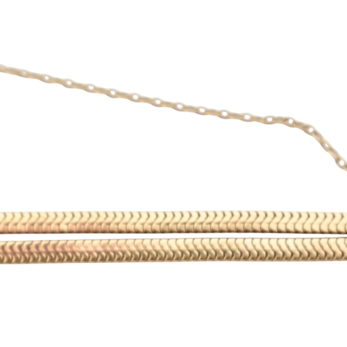 200 - A 14k gold ladies cocktail Hyde Park wristwatch. The wristwatch with Arabic number dial with domed s... 