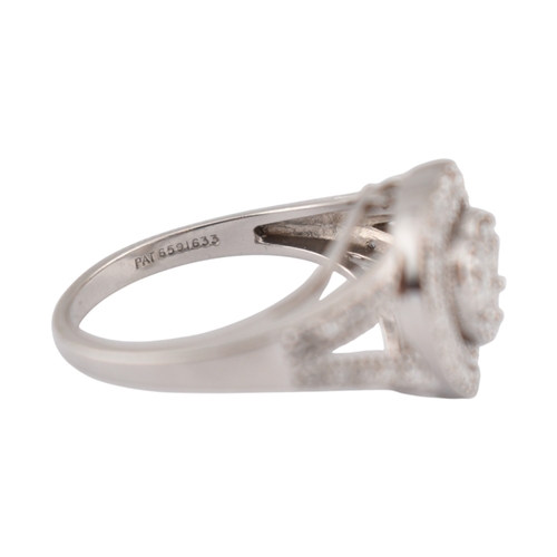 201 - A 14ct gold and diamond heart motif cluster ring. Estimated total diamond weight 1.25cts. Weight 4.4... 