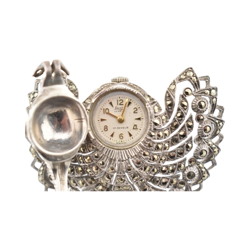 220 - A vintage novelty Lunesa Geneve 17 jewel silver brooch watch. The novelty watch in the form of a pea... 