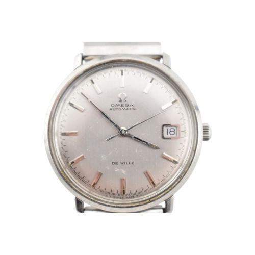 240 - Omega De Ville Automatic stainless steel wristwatch. Silvered dial with baton markers, date aperture... 