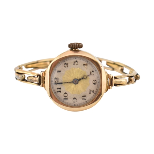 349 - An 1930s hallmarked 9ct gold watch on an expanding gold on silver strap. Hallmarked Chester 1932. AF... 