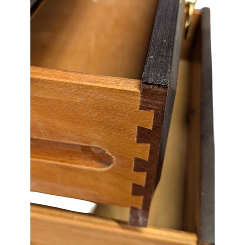 614 - Stag Furniture - Minstrel Range - vintage 20th century mahogany dressing table. Having knee hole cen... 