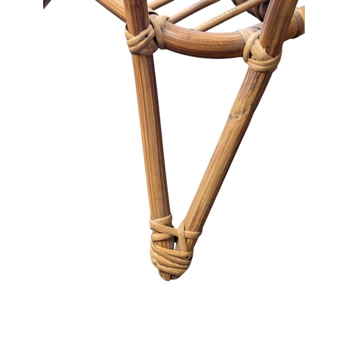 616 - Italian Modern Design - A pair of bamboo, rattan weave and glass bedside tables. Hair pin style legs... 