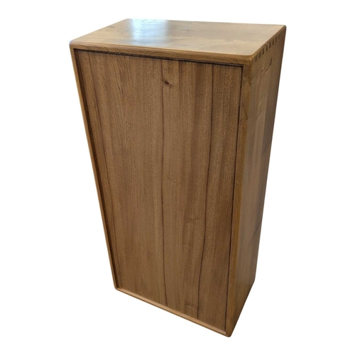 660 - Lucian Ercolani designed Ercol Windsor wall cabinet in solid elm having signature dovetail joints to... 