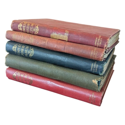 520 - A collection of 19th and 20th century British and Foreign postage stamps. The collection housed betw... 