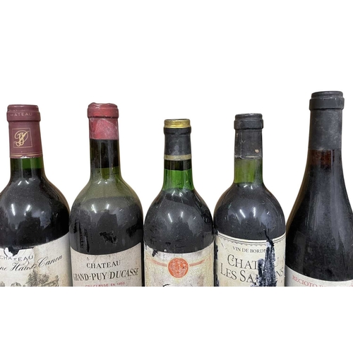 188 - A collection of ten vintage 1980s and 1990s French red wine bottles. The lot to include a Grand Vin ... 