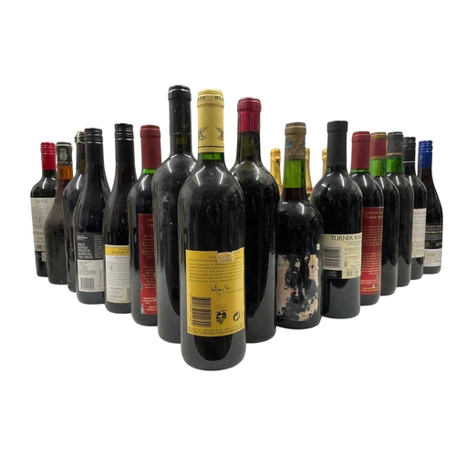 190 - A collection of sixteen Australian, Argentinian, New Zealand, USA and Continental red wine bottles. ... 