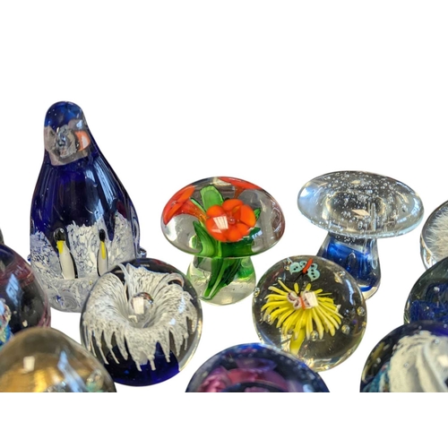 Large collection of late 20th century vintage glass paperweights. To ...