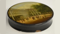 Papier Maché Snuff Box Sells for 100 Times The Estimate!